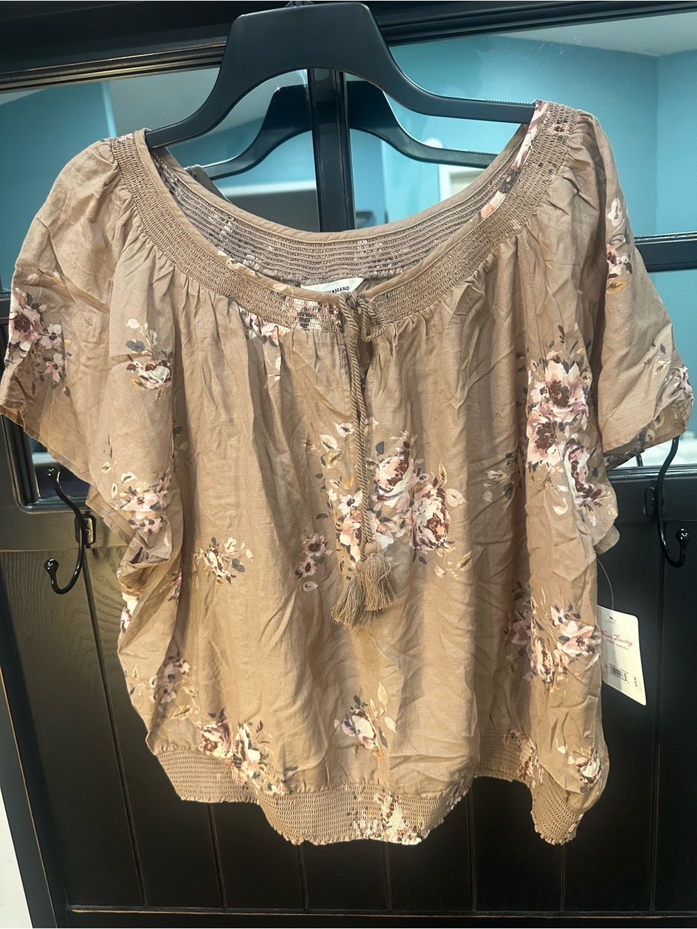 Lucky Brand Taupe Floral Off-Shoulder Peasant Top with Tassel
